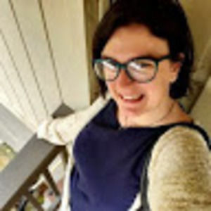 Meet your Posher, Leslie